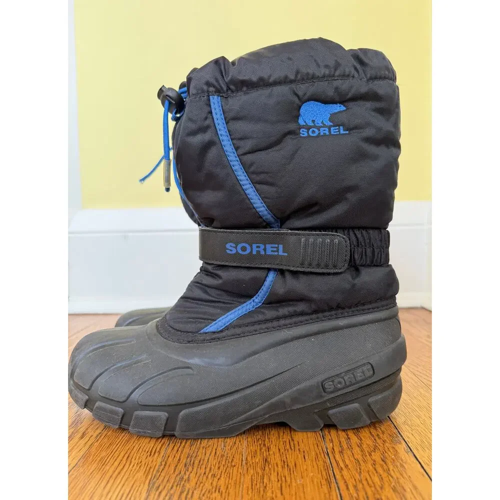Sorel Boys' Blue and Black Winter Boots Size 5 Big Kid